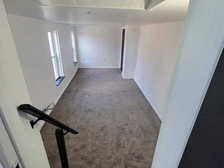 139 N Pine St — Photo 20