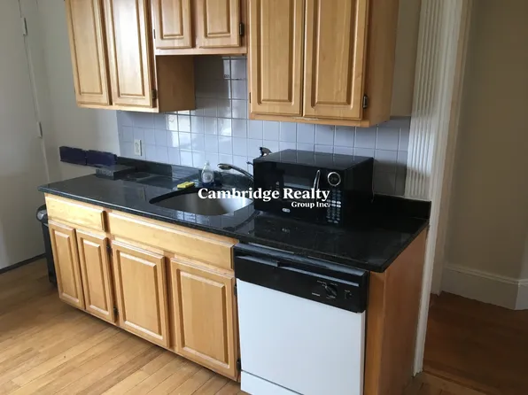 1680 Commonwealth Ave APT 4T, Brighton, MA 02135