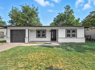 4413 Quails Ln, Fort Worth, TX 76119