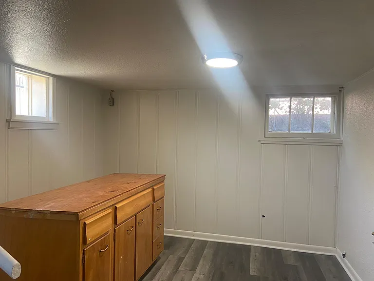 3909 Perry St — Photo 14