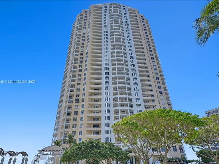 808 Brickell Key Dr #2506 — Photo 29
