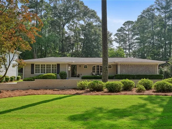 2867 Sequoyah Dr NW, Atlanta, GA 30327