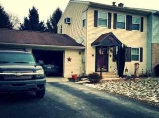 1036 Williamsburg Rd, Lancaster, PA 17603