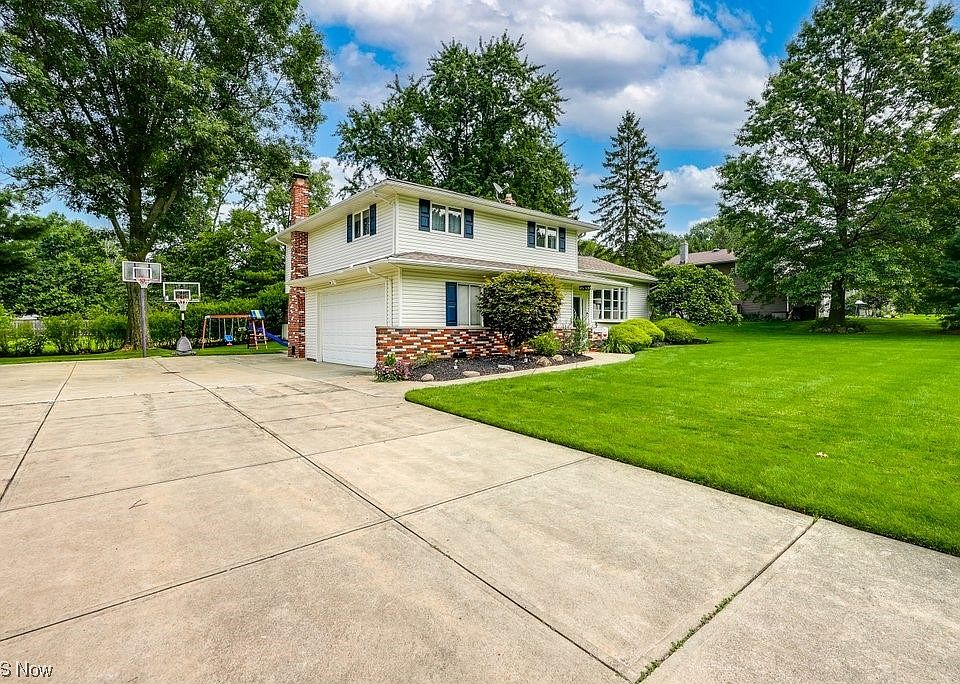 31575 Farm Dr, Solon, OH 44139 Zillow