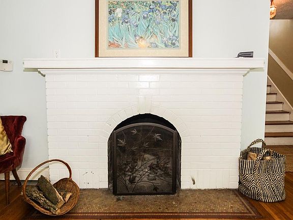 4th image of 3704 N Denny St