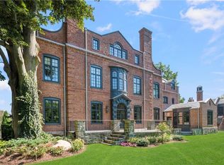 35 Orchard Ave, Providence, RI 02906