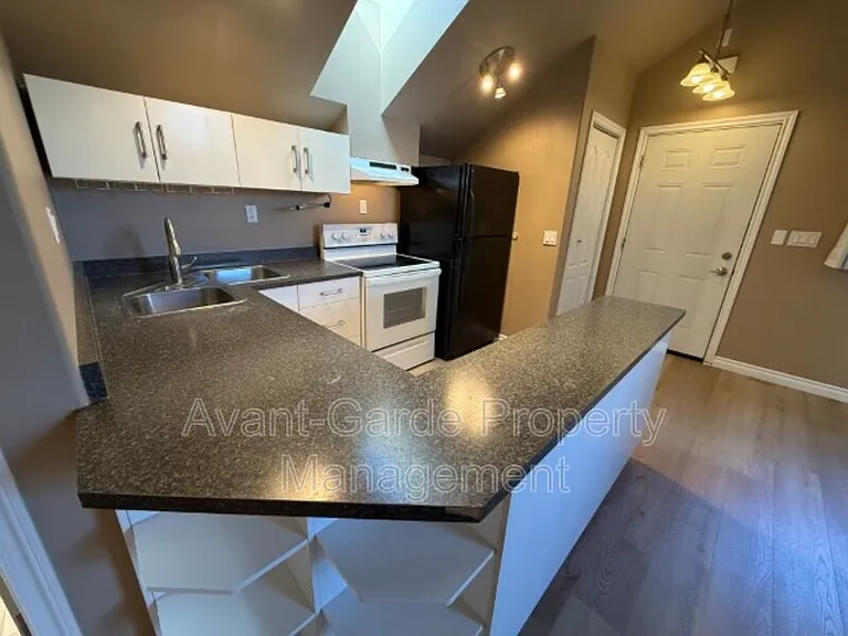 9116 94th Ave NW #GARAGE — Photo 8
