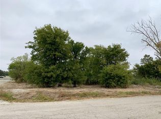 301 E Pine St, West, TX 76691