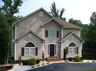 79 Viking Dr, Lynchburg, VA 24502