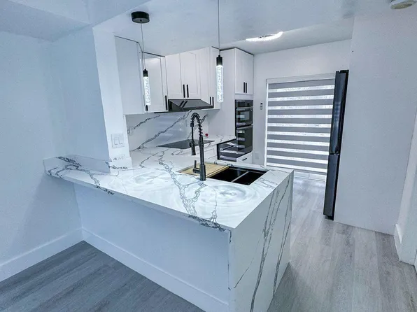 7211 W 24th Ave APT 2301, Hialeah, FL 33016