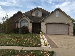 3281 W Smith St, Springfield, MO 65803