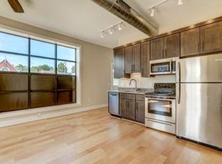 604 St James St #B, Richmond, VA 23220