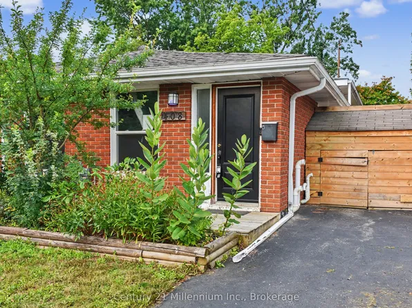 408 Walnut St, Collingwood, ON L9Y 4C7