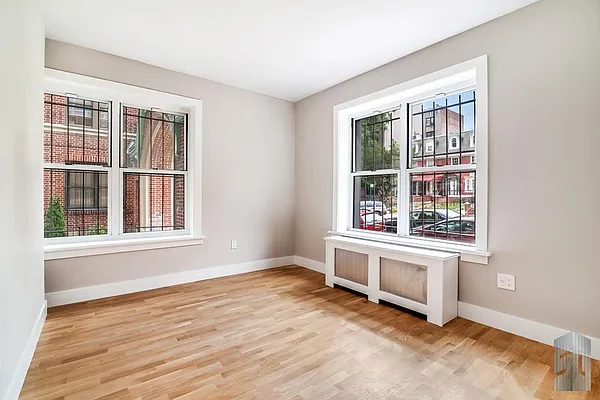 Rented by Skyline Group Real Estate | media 8