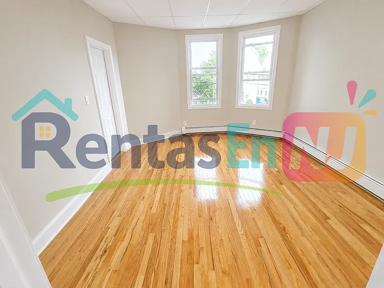 199 Smith St #3C — Photo 1