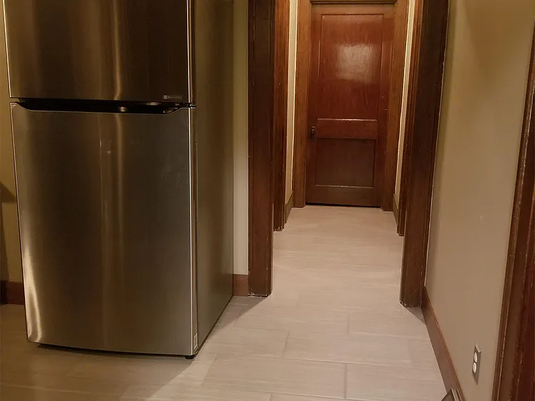 313 W South St — Photo 13