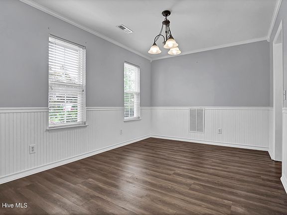 5th image of 4013 Claymore Drive