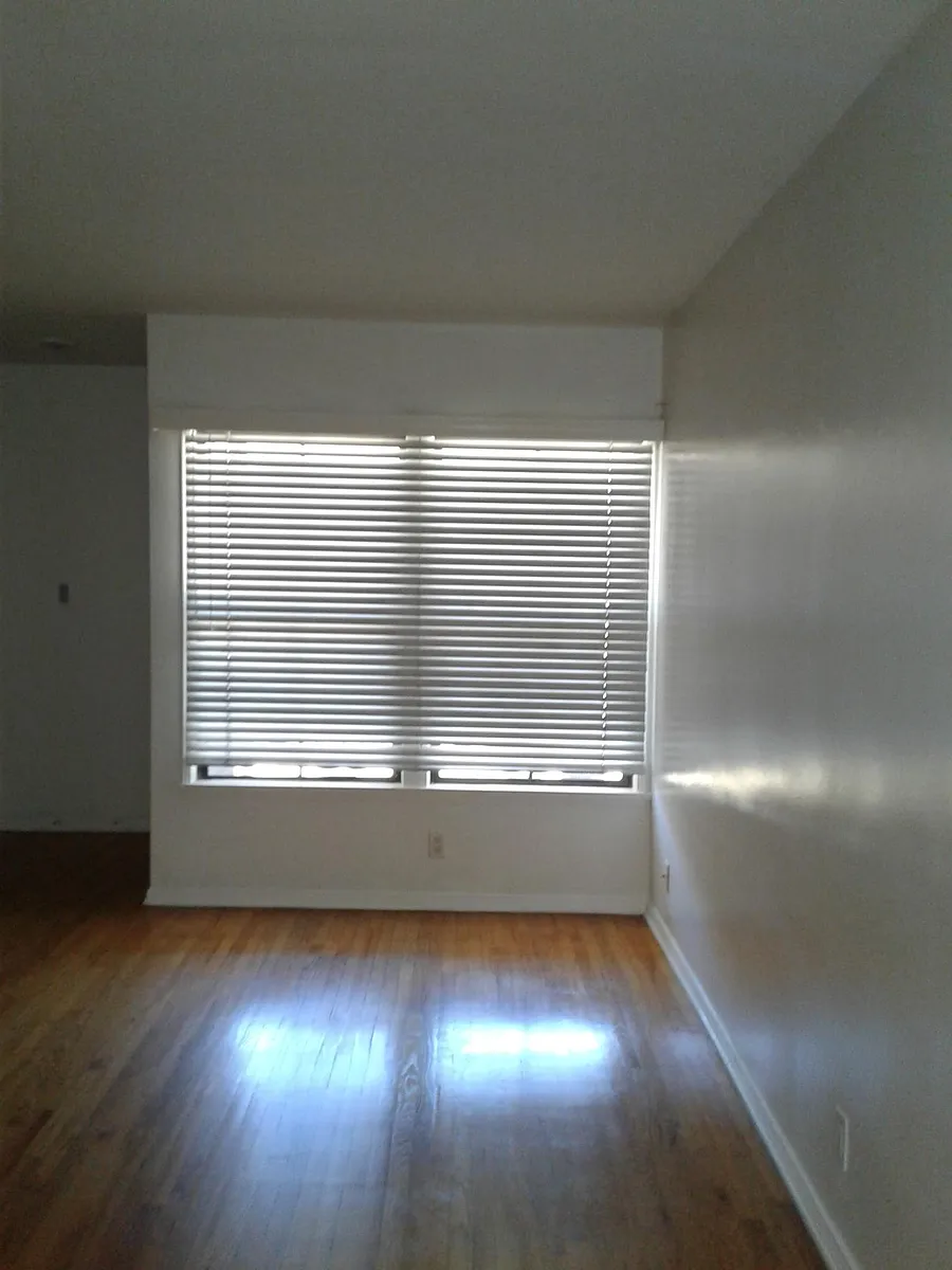 Building Photo - 5333 E Carson St