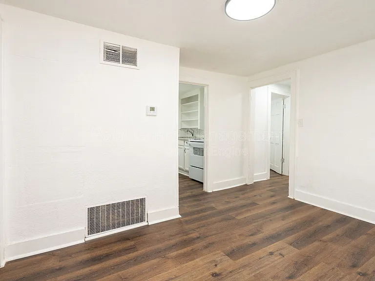 1225 S Pattie St #B — Photo 3