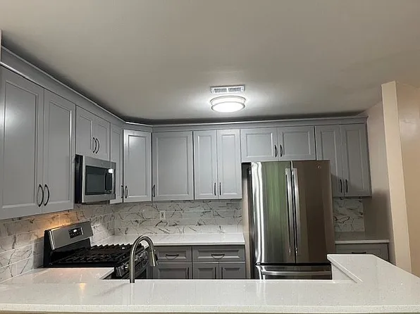 3172 Cypress Ct, Monmouth Junction, NJ 08852