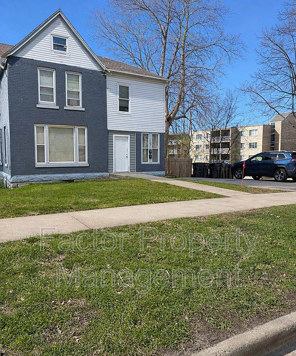 1st image of 328 N 6th St #2