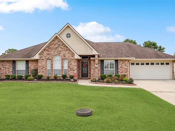 165 Pebble Beach Dr, Slidell, LA 70458