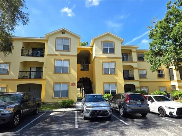 5618 Pinnacle Heights Cir APT 211, Tampa, FL 33624