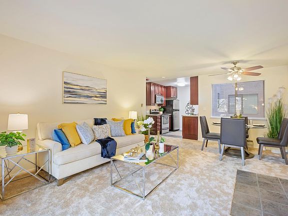 5th image of 2250 Monroe St APT 111
