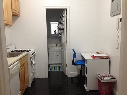 Rented by Jason Rosenberg, LREB | media 10