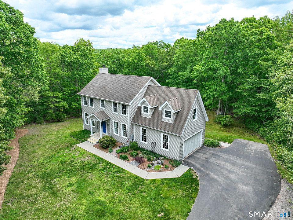 1st image of 120 Lakeside Drive