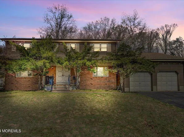 10 Apollo Road, Manalapan, NJ 07726