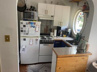 114 Western Ave APT 1F, Cambridge, MA 02139