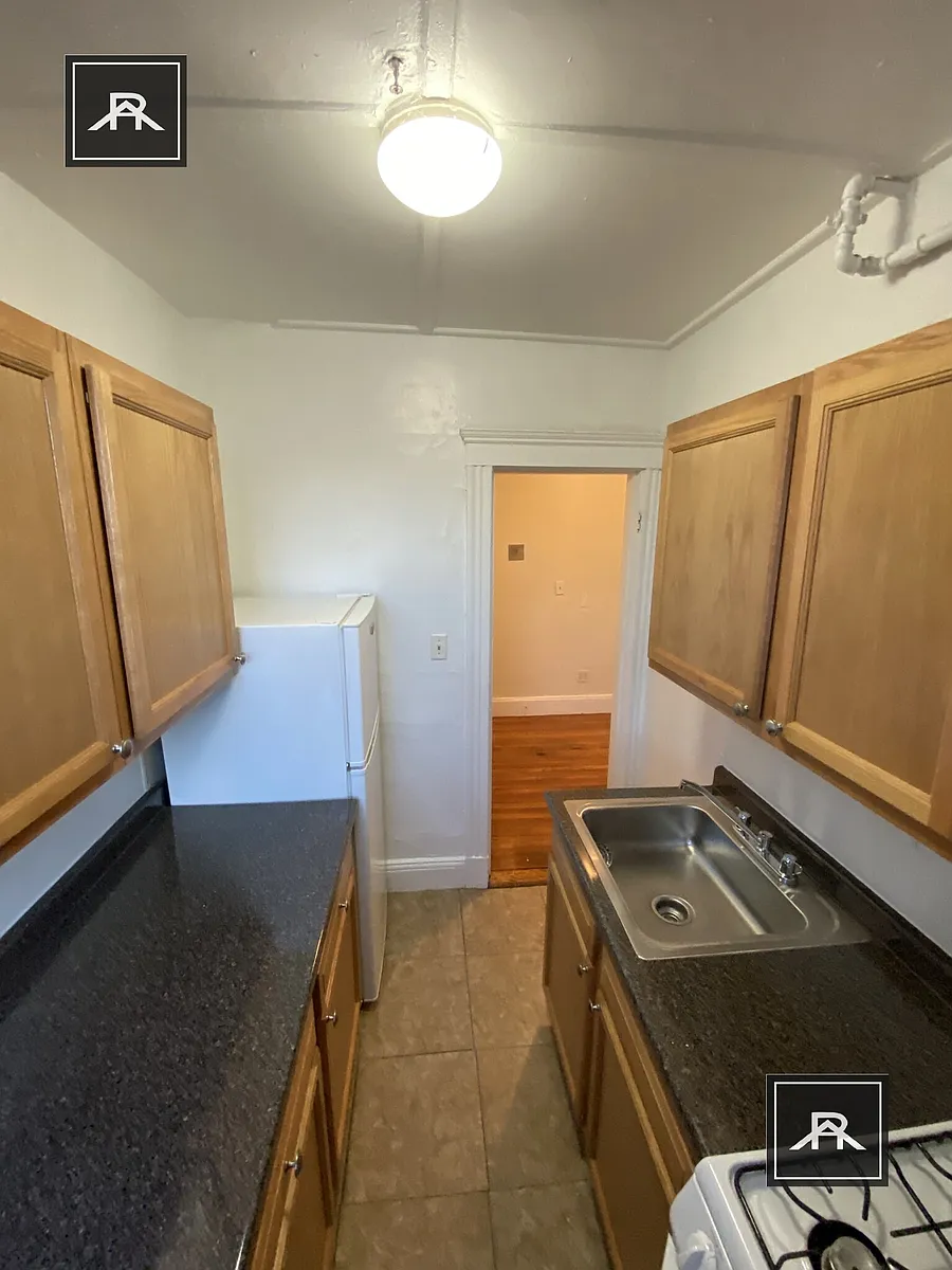Building Photo - 1187 Boylston St #34