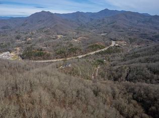 71 Little Bit Trl, Whittier, NC 28789