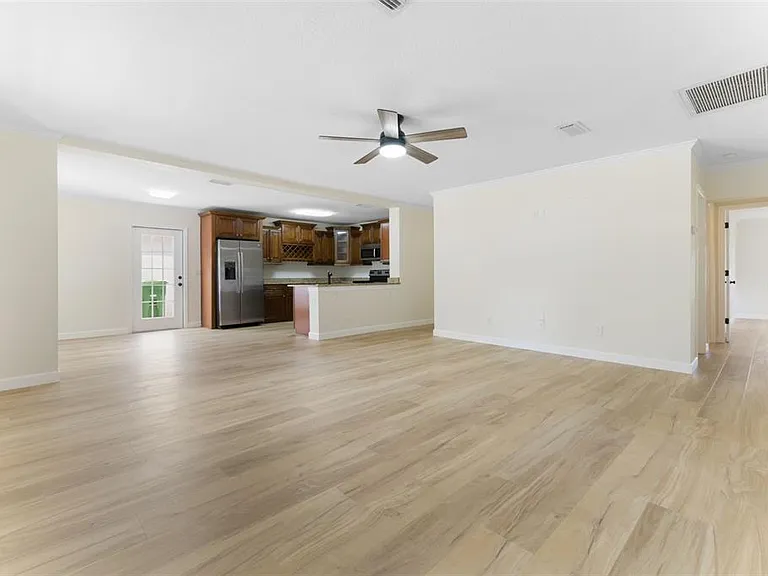 4727 W Bay Vista Ave — Photo 8