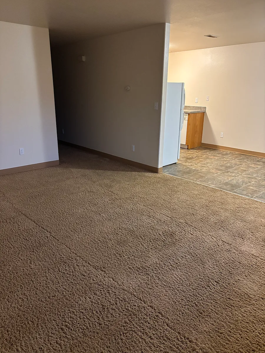 Building Photo - 2591 Mill Creek Ln #201