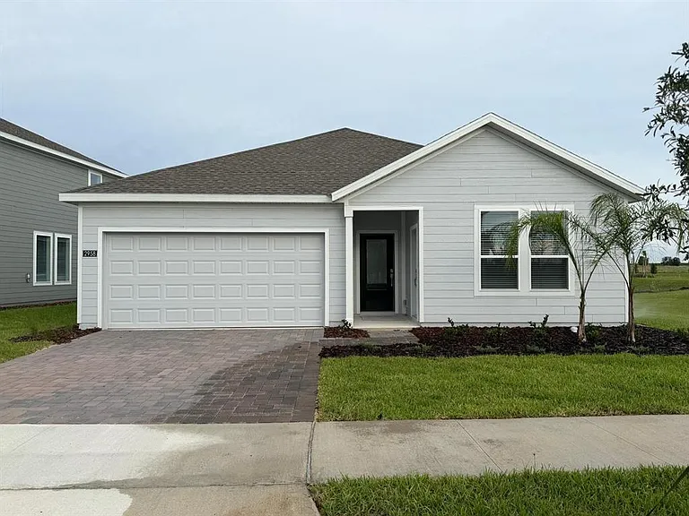 Mercy Cir — Photo 1