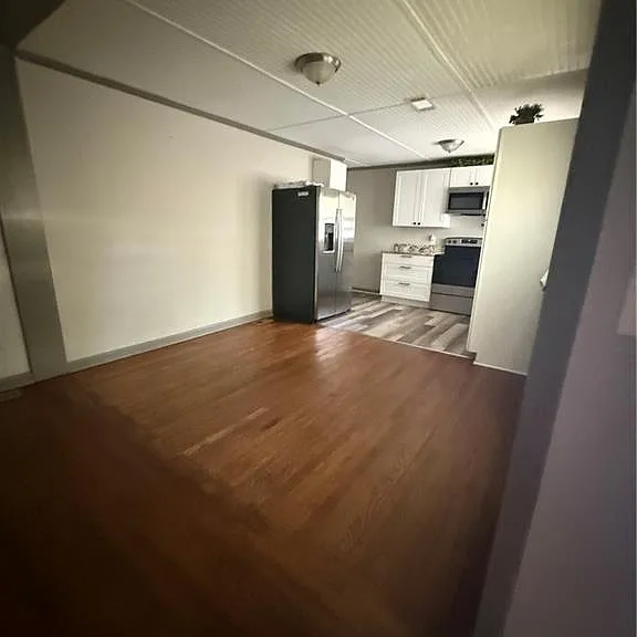 2123 Barbara Ln — Photo 4