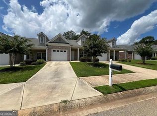 340 Rosenwald Ln, Hampton, GA 30228