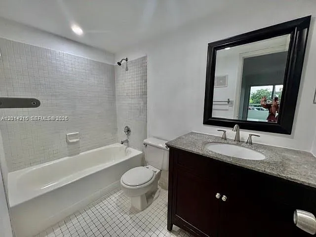 10755 SW 108th Ave #302 — Photo 17