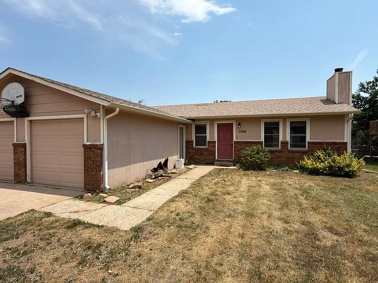 1506 Wildwood Ct — Photo 2