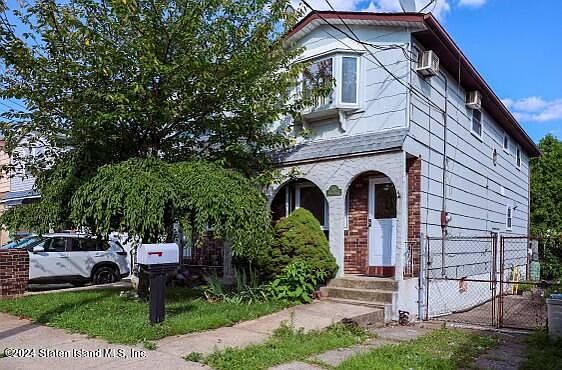 1st image of 501 Weser Ave