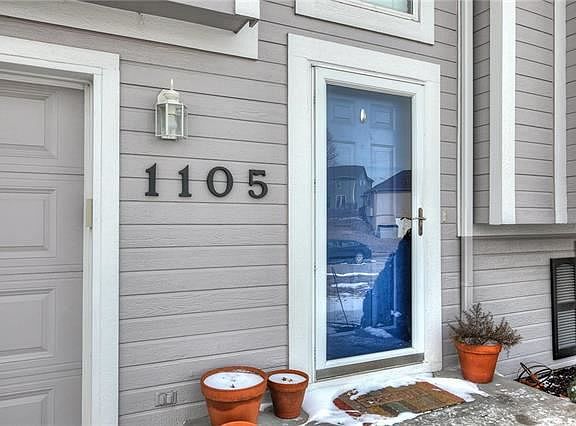 3rd image of 1105 Chestnut Ln