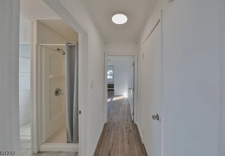 444 James St #B — Photo 14
