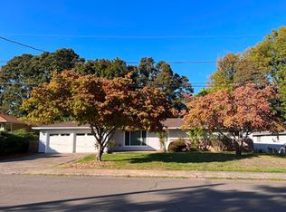 1369 Hillendale Dr SE, Salem, OR 97302