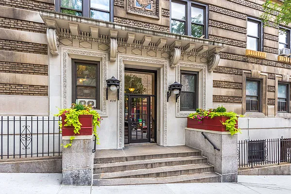 Sold by Orsid Realty Corp | media 2