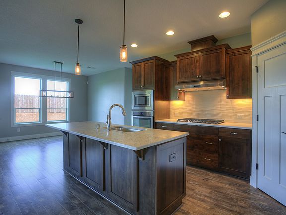 7th image of this home