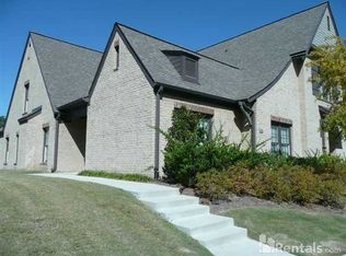 1393 Inverness Cove Dr, Birmingham, AL 35242