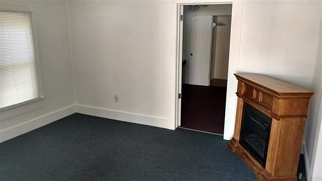 1st image of 1415 W 10th St