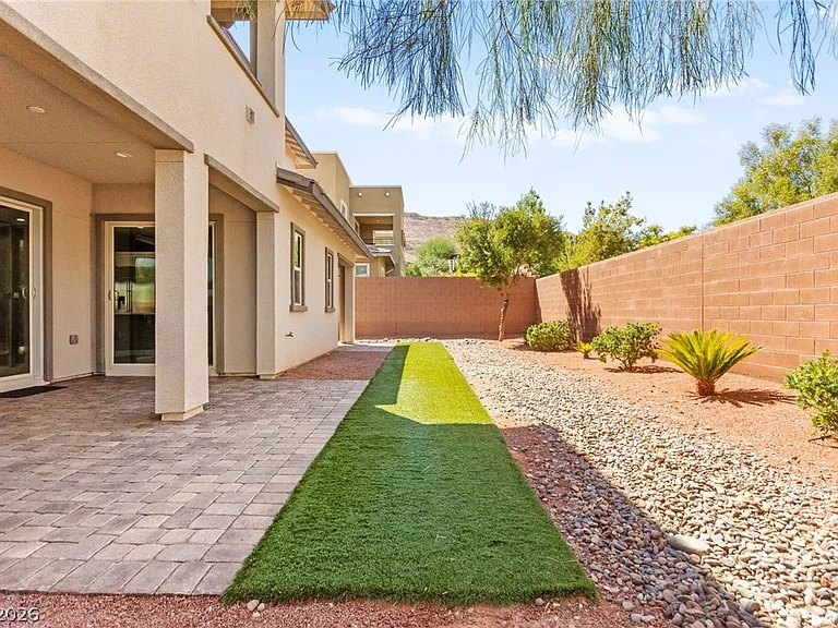 10314 Apache Blue Ave — Photo 52